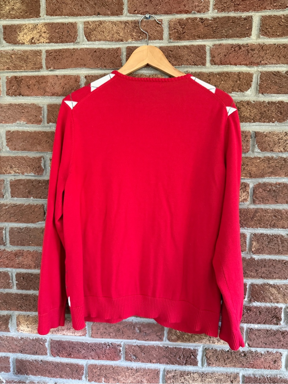 lands end argyle sweater. size xl.  red. white. fun. - Picture 5 of 6
